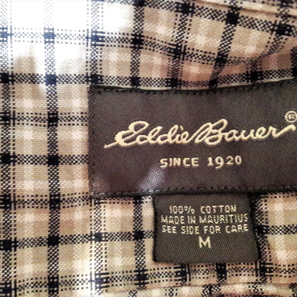 Size Medium Button Down Long Sleeve - Picture 3 of 4